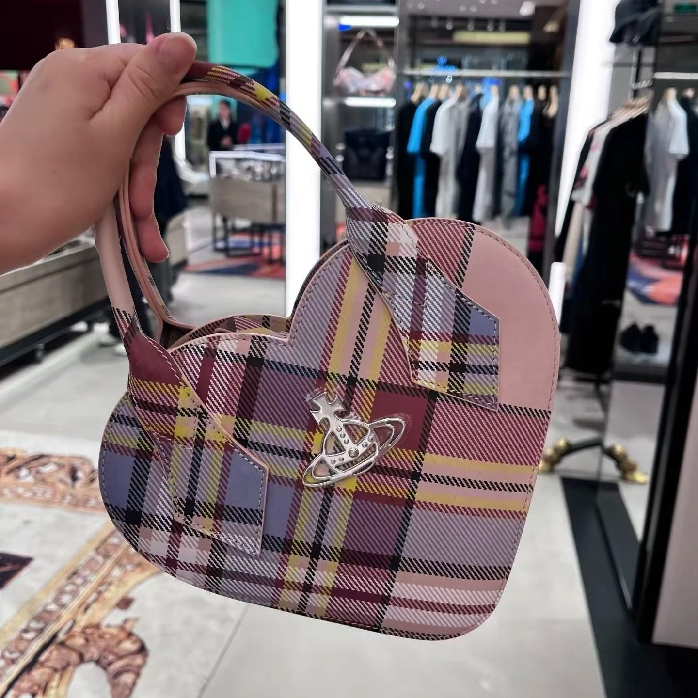 Colourful Textured Pattern Heart Shape Shoulder Bag